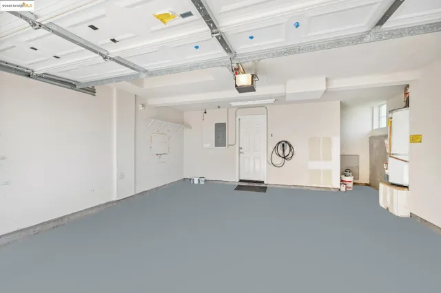 $610,000 | 6100 Old Quarry Loop, Oakland, CA 94605