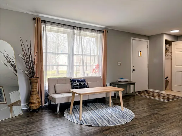 $165,000 | 424 Upper Valley Road, Gates, NY 14624