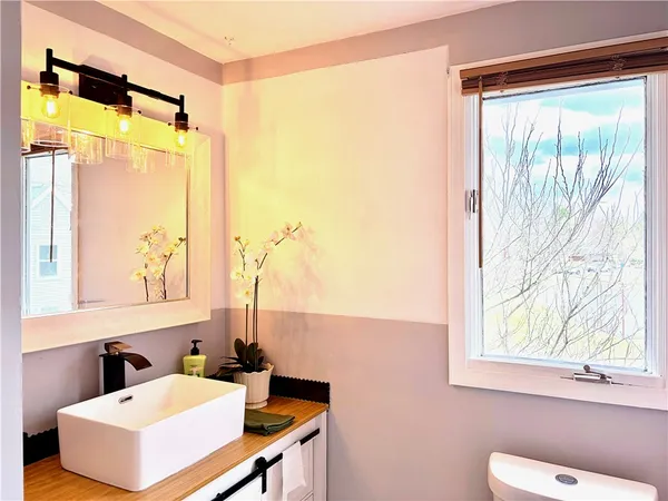 $165,000 | 424 Upper Valley Road, Gates, NY 14624