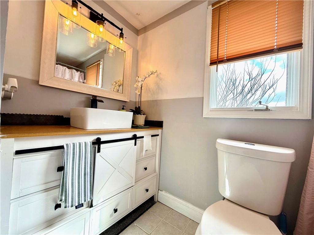 424 Upper Valley Road Gates, NY 14624 - Photo 24 of 41 main bath