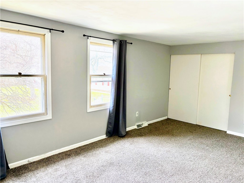 424 Upper Valley Road Gates, NY 14624 - Photo 27 of 41 front bedrm