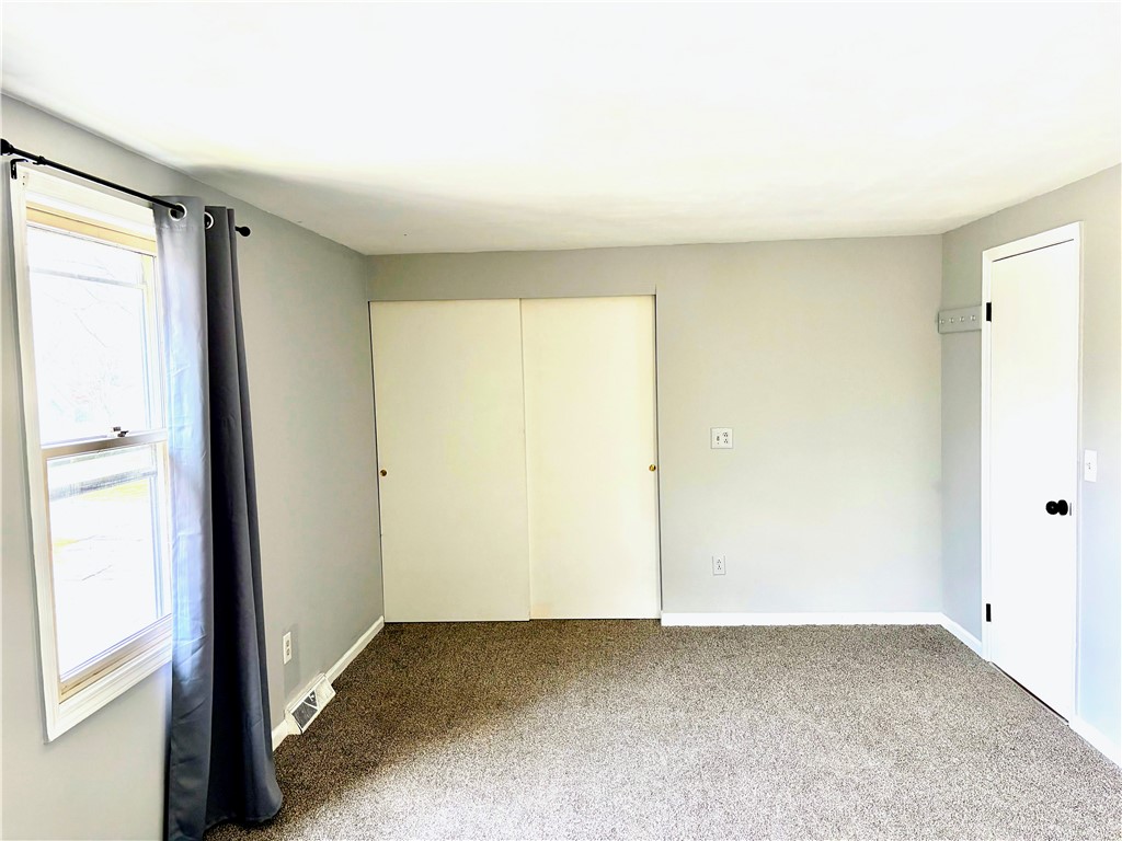 424 Upper Valley Road Gates, NY 14624 - Photo 28 of 41 front bedrm