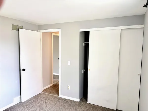 $165,000 | 424 Upper Valley Road, Gates, NY 14624