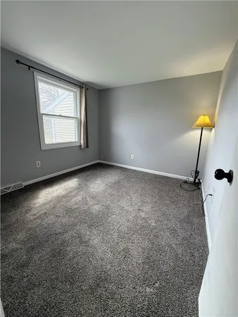 $165,000 | 424 Upper Valley Road, Gates, NY 14624