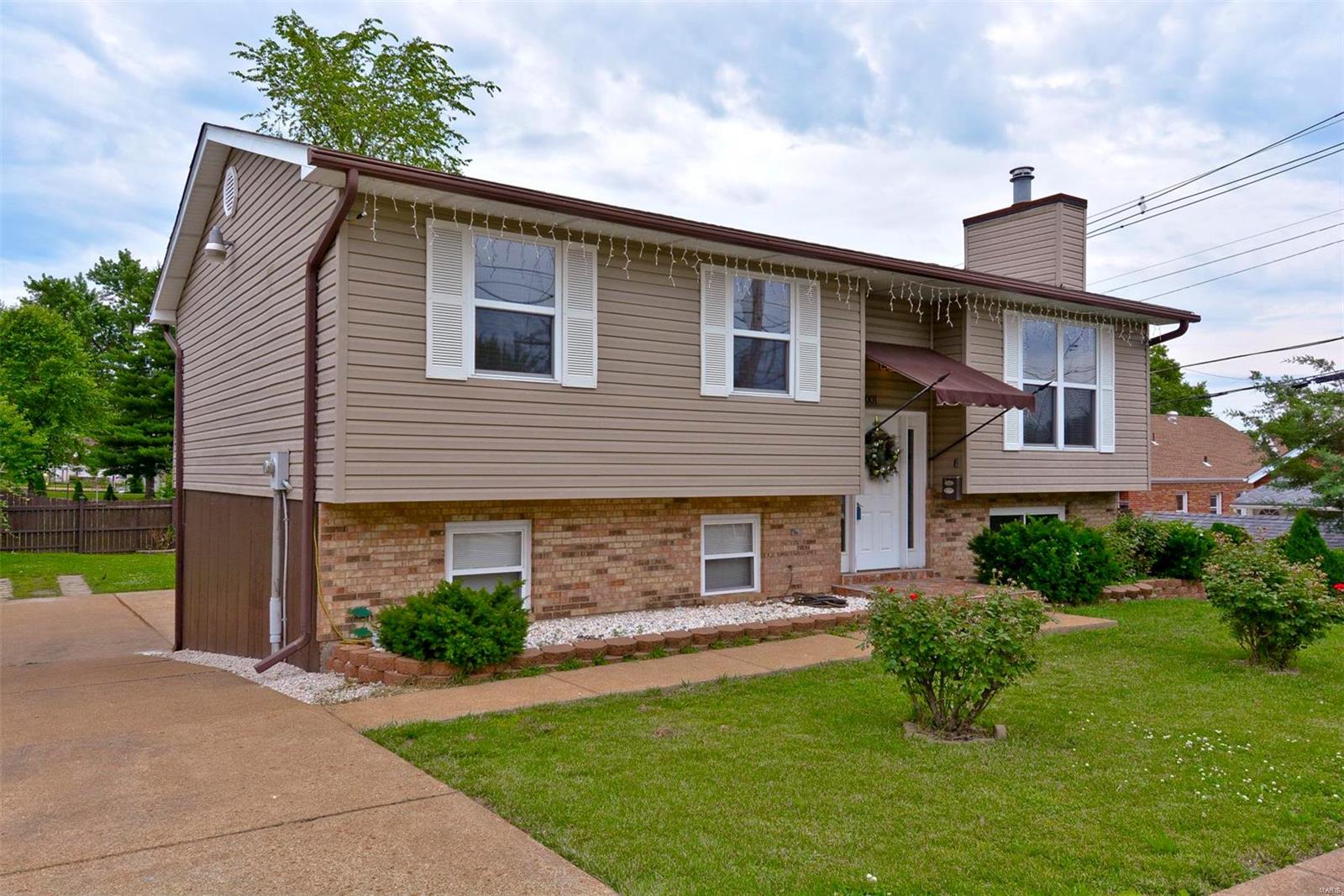 5001 Weber Road St. Louis, MO 63123 - Photo 1 of 36 Gallery Image 1