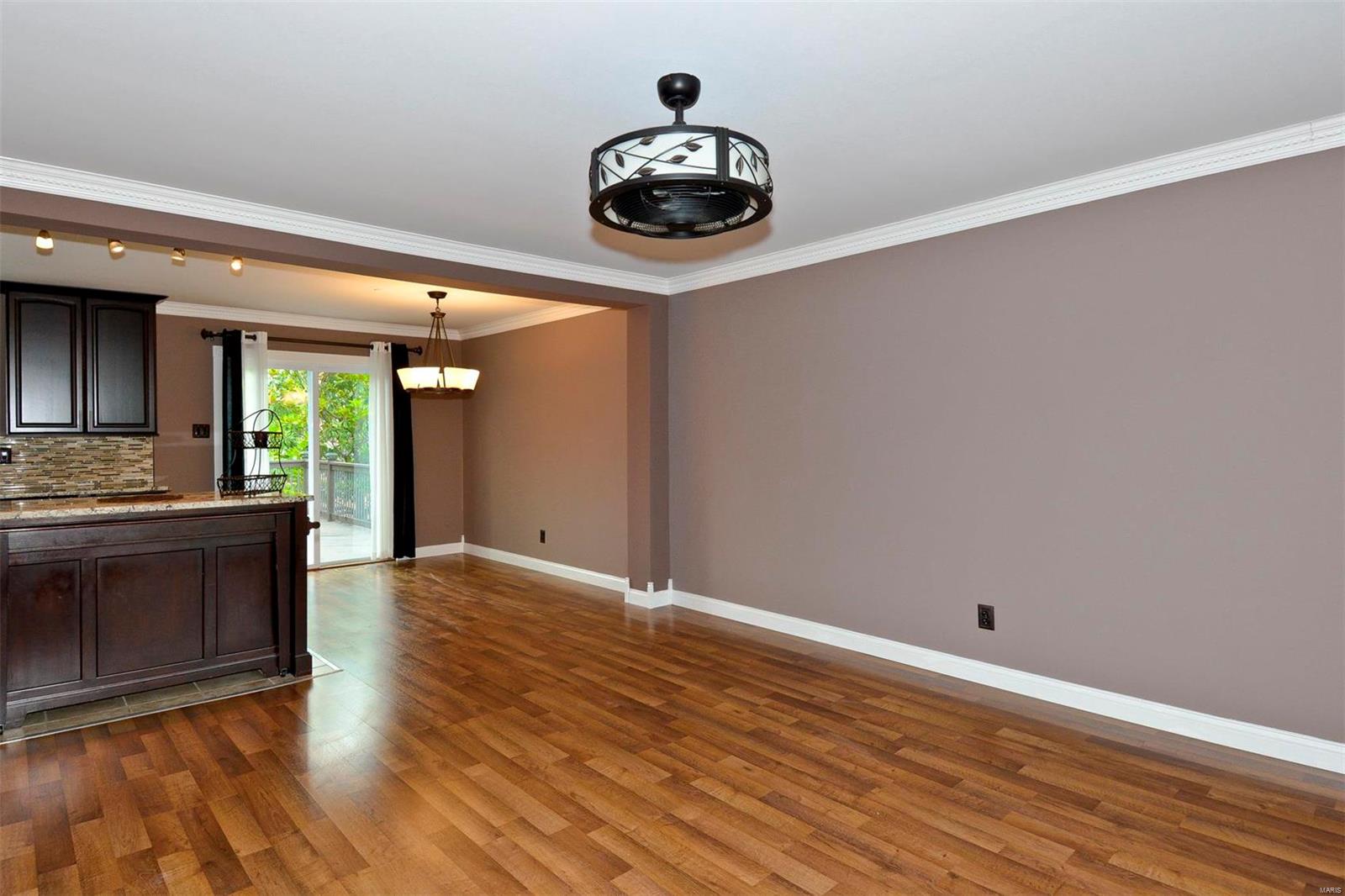 5001 Weber Road St. Louis, MO 63123 - Photo 7 of 36 Gallery Image 7