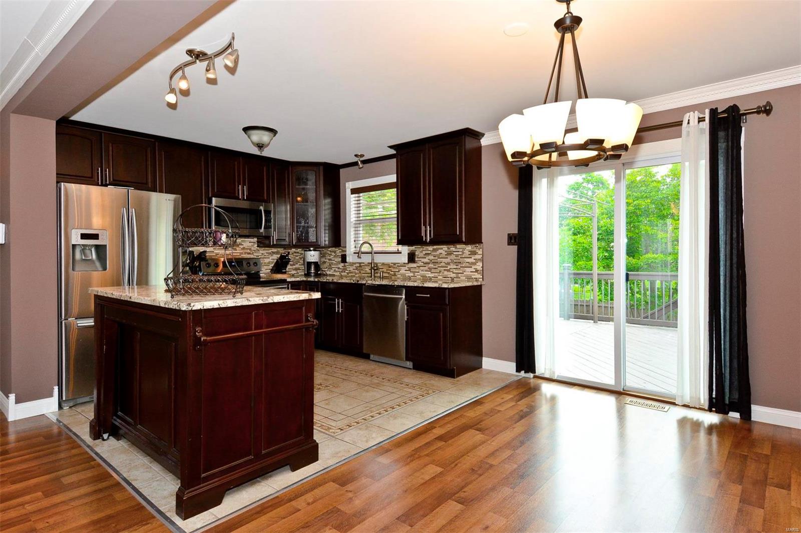 5001 Weber Road St. Louis, MO 63123 - Photo 9 of 36 Gallery Image 9