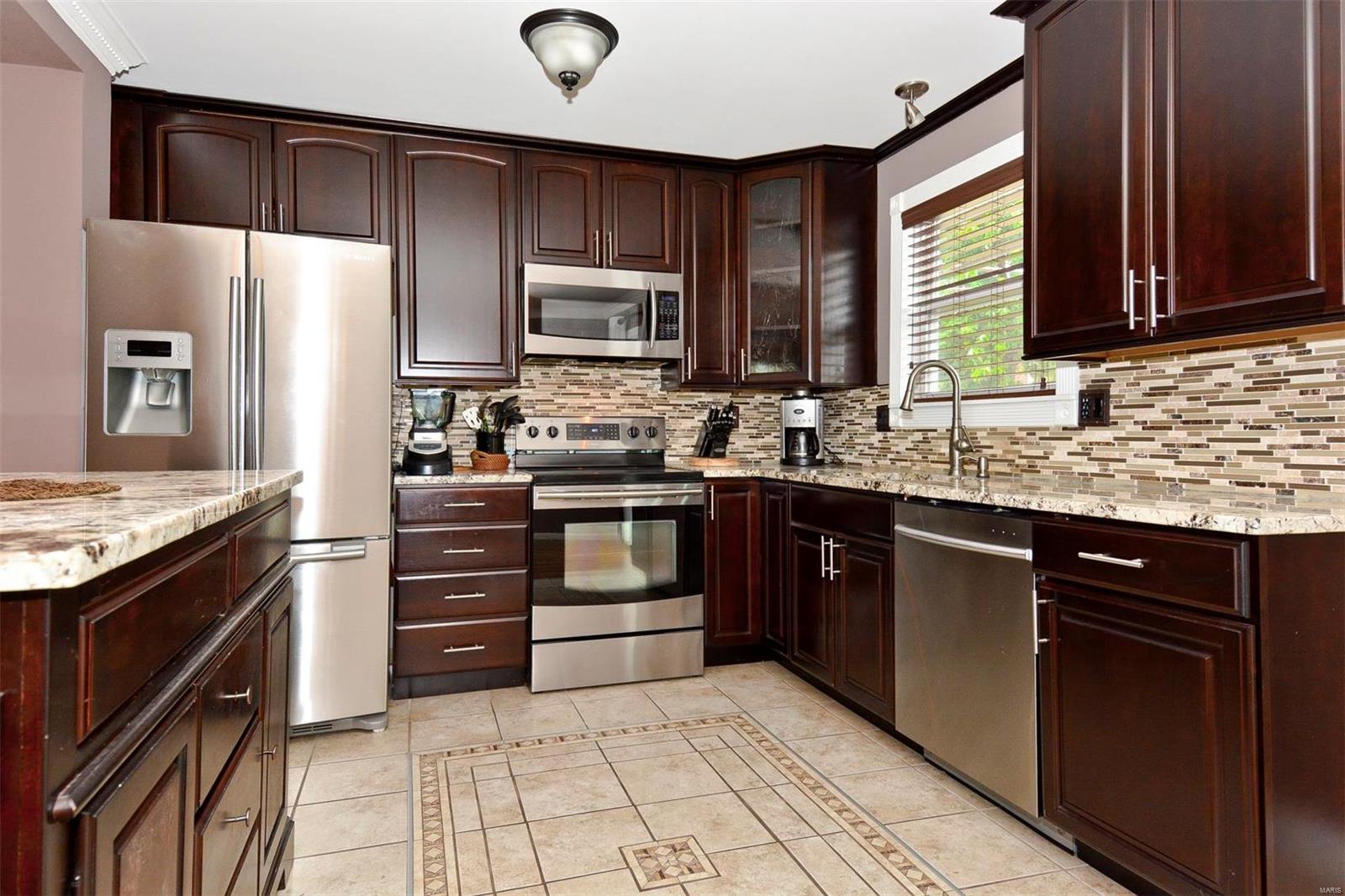 5001 Weber Road St. Louis, MO 63123 - Photo 10 of 36 Gallery Image 10