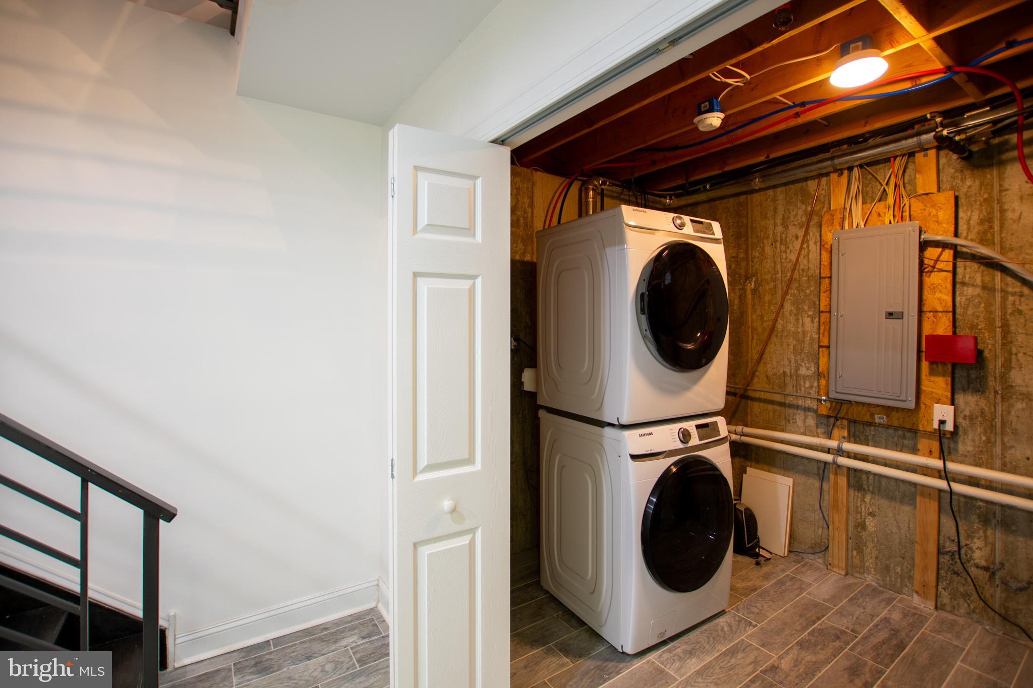 1910 Fernon Street Philadelphia, PA 19145 - Photo 16 of 44 a utility room with dryer and washer