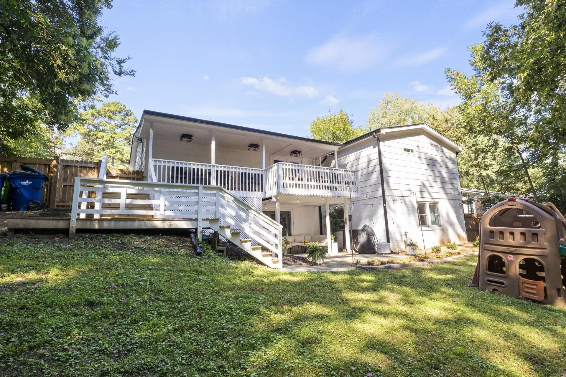 4816 Radcliff Road Raleigh, NC 27609 - Photo 42 of 52 Exterior Back