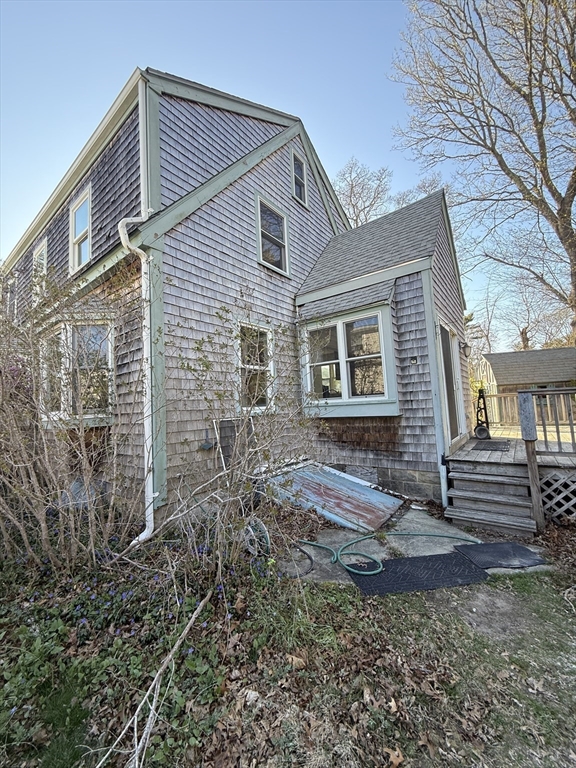 367 Front Street Marion, MA 02738 - Photo 31 of 38