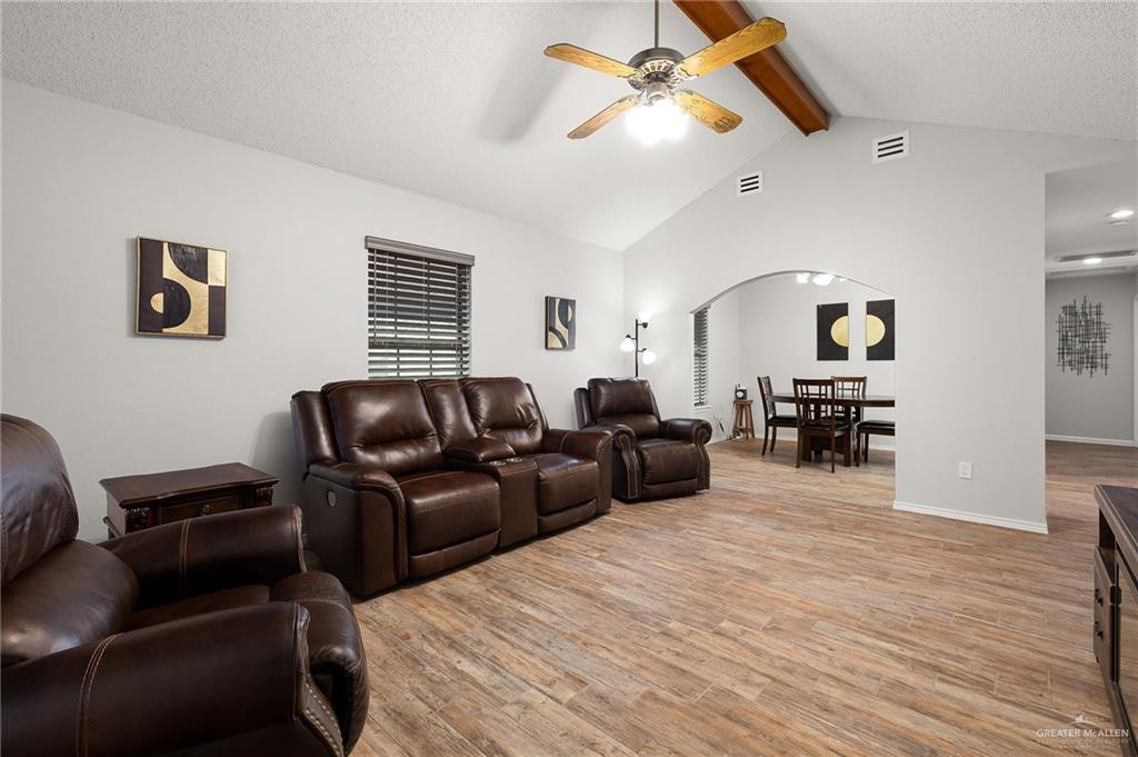 1815 Wilson Street Mission, TX 78572 - Photo 5 of 16 a living room with furniture