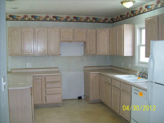 3507 Vivian Road Monroe, MI 48162 - Photo 6 of 6 20092149-5.JPG