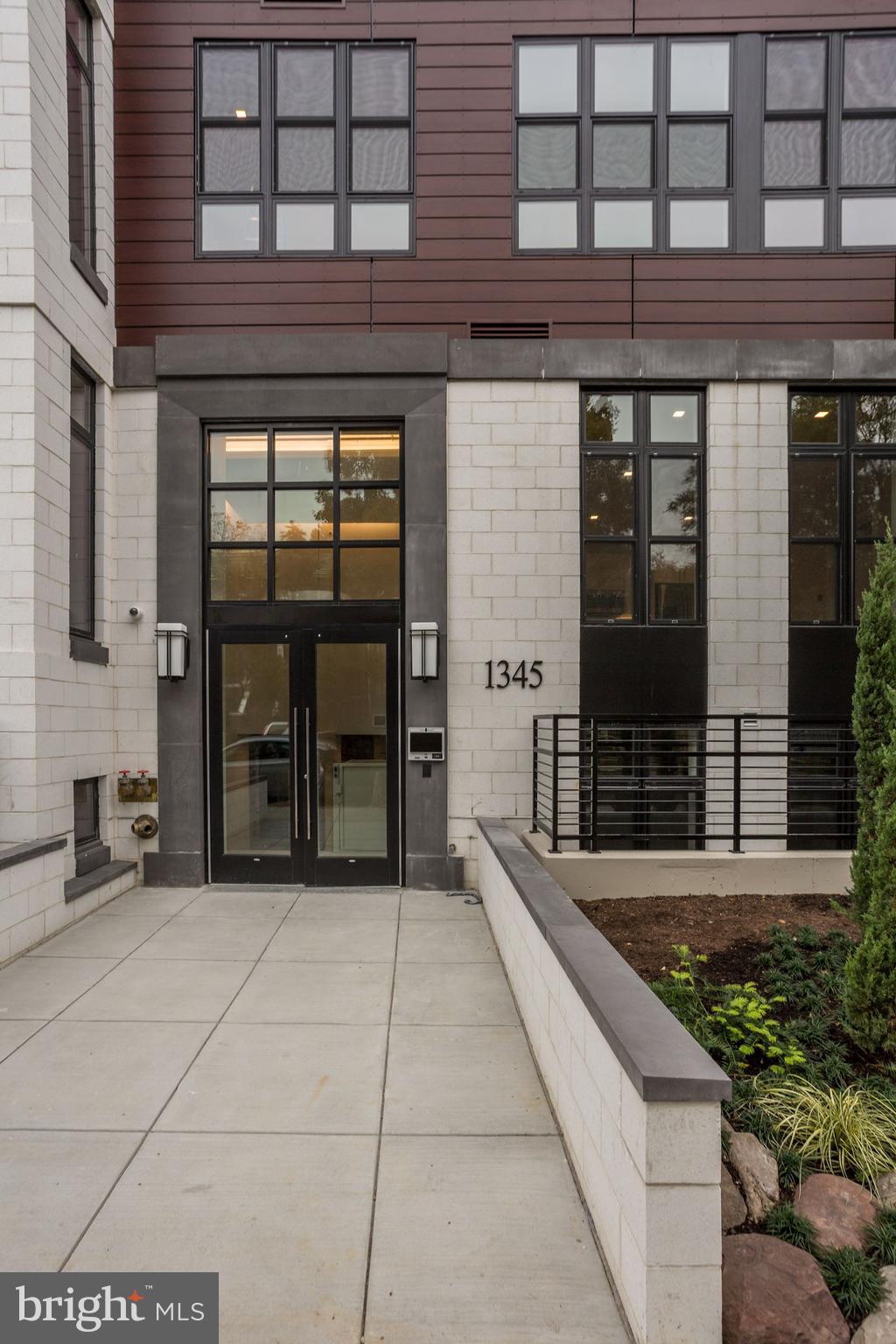 1345 K Street Southeast, Unit 204 Washington, DC 20003 - Photo 21 of 21