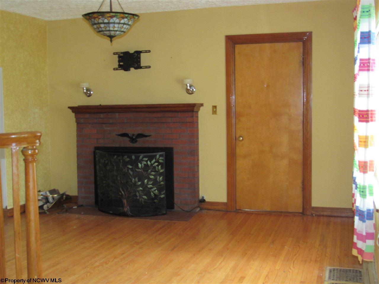 516 Ferguson Road Elkins, WV 26241 - Photo 2 of 18 Gallery Image 2