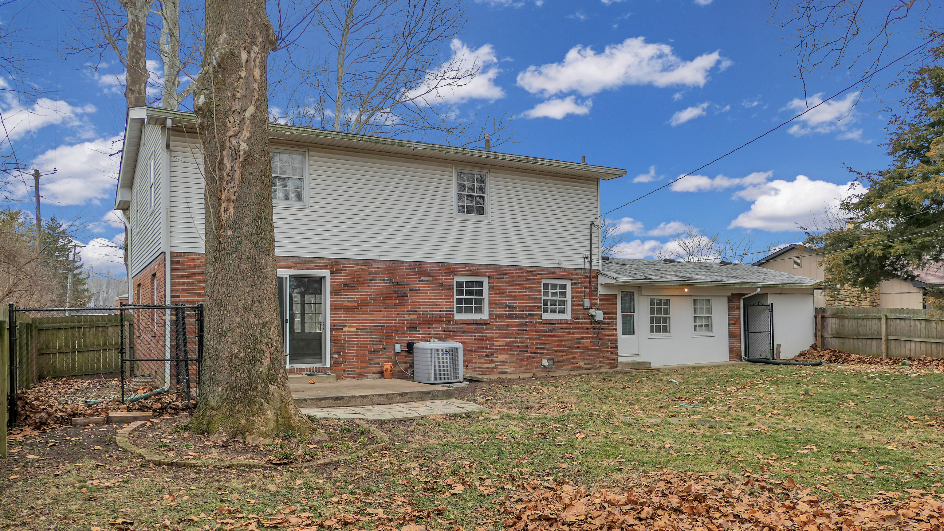 3314 Prague Road Indianapolis, IN 46227 - Photo 2 of 39 Gallery Image 2