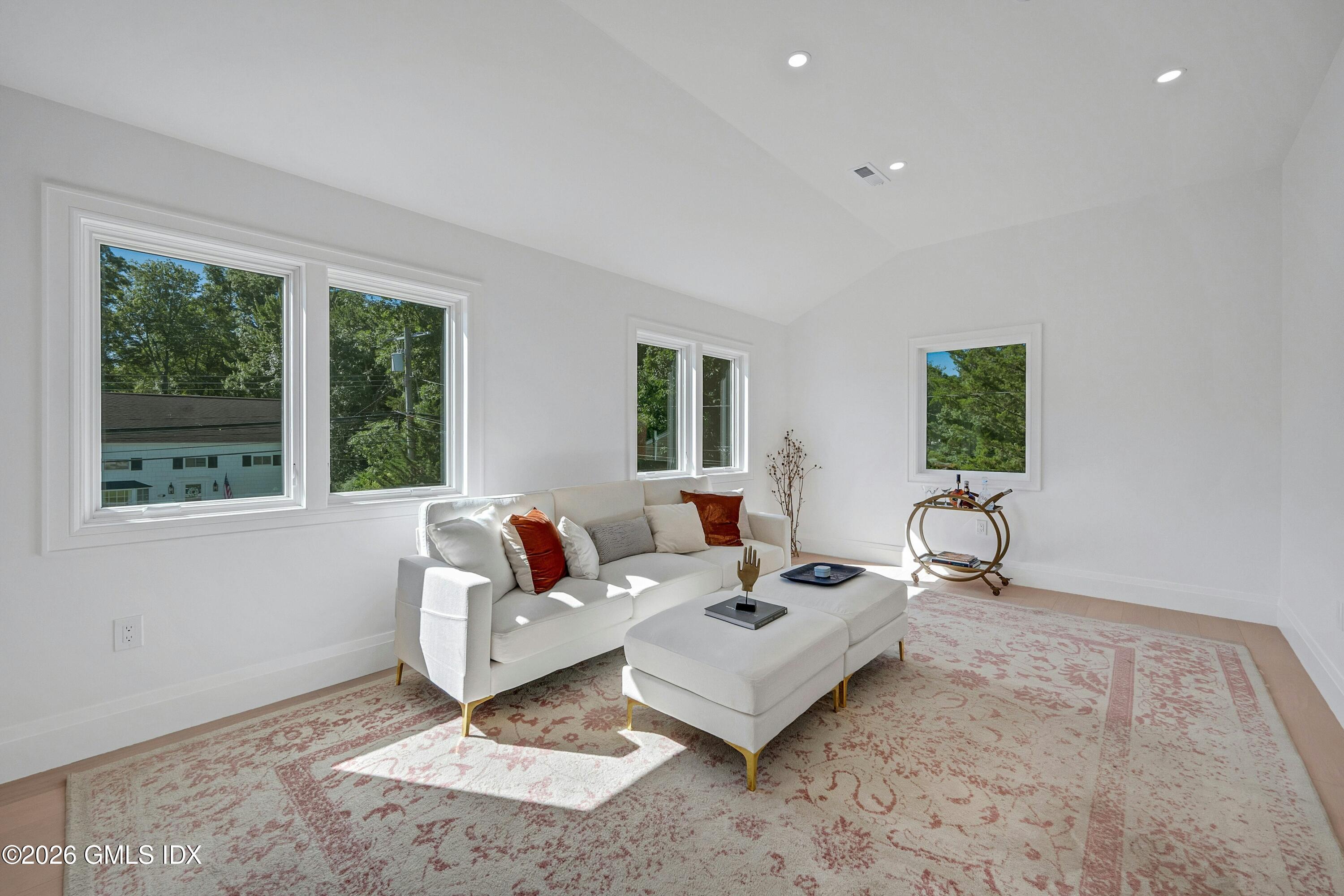 37 Mary Lane Riverside, CT 06878 - Photo 10 of 36 9A