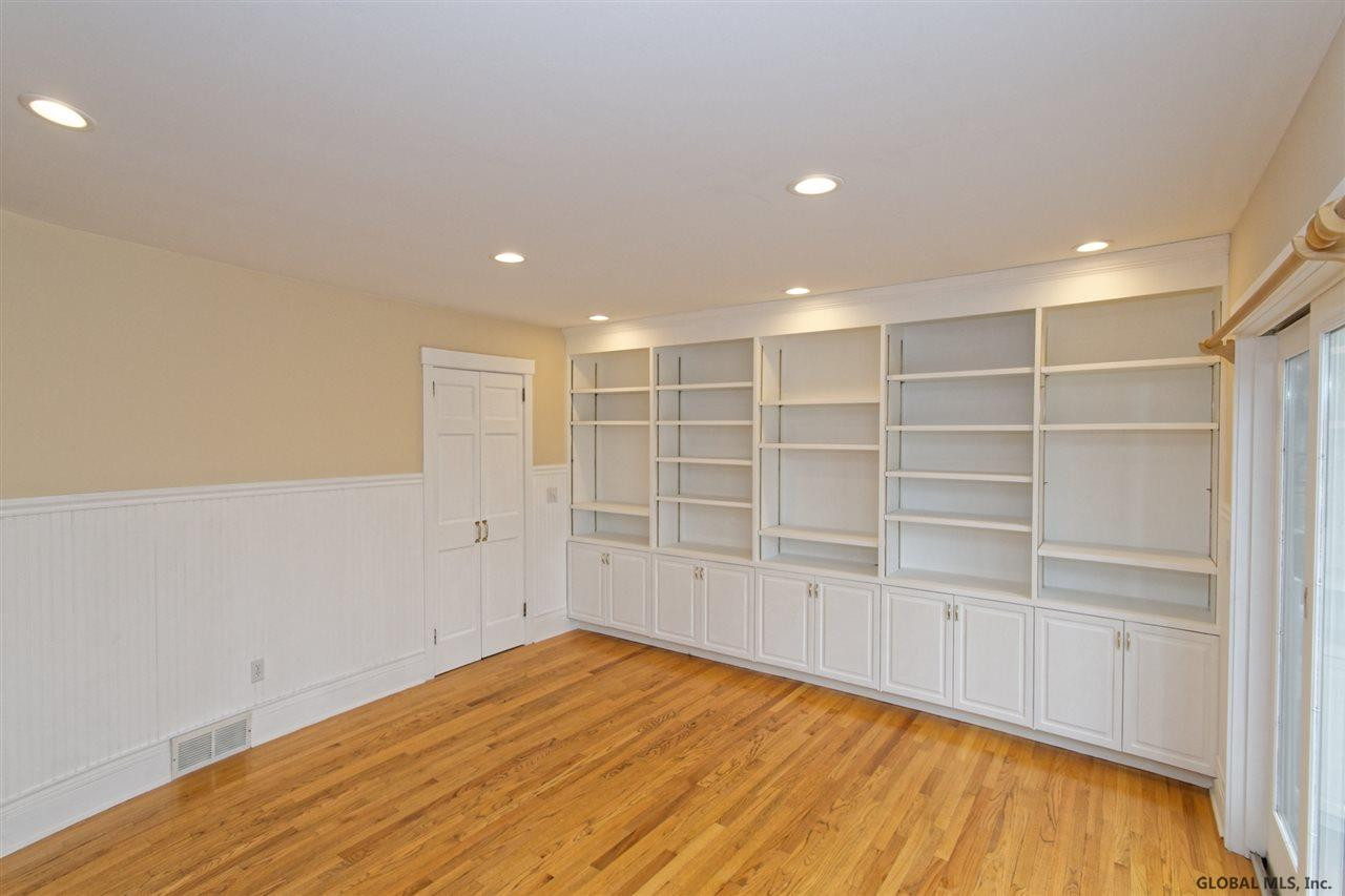 1175 New Scotland Road Albany, NY 12208 - Photo 27 of 78 Photo 27