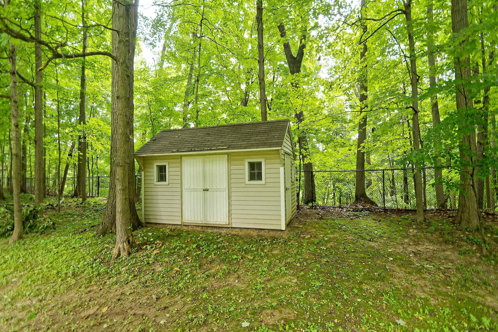 1175 New Scotland Road Albany, NY 12208 - Photo 69 of 78 Photo 69