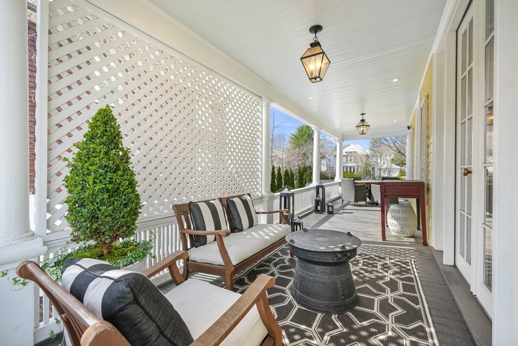 254 Commonwealth Avenue Newton, MA 02467 - Photo 6 of 37 a living room with furniture and a potted plant