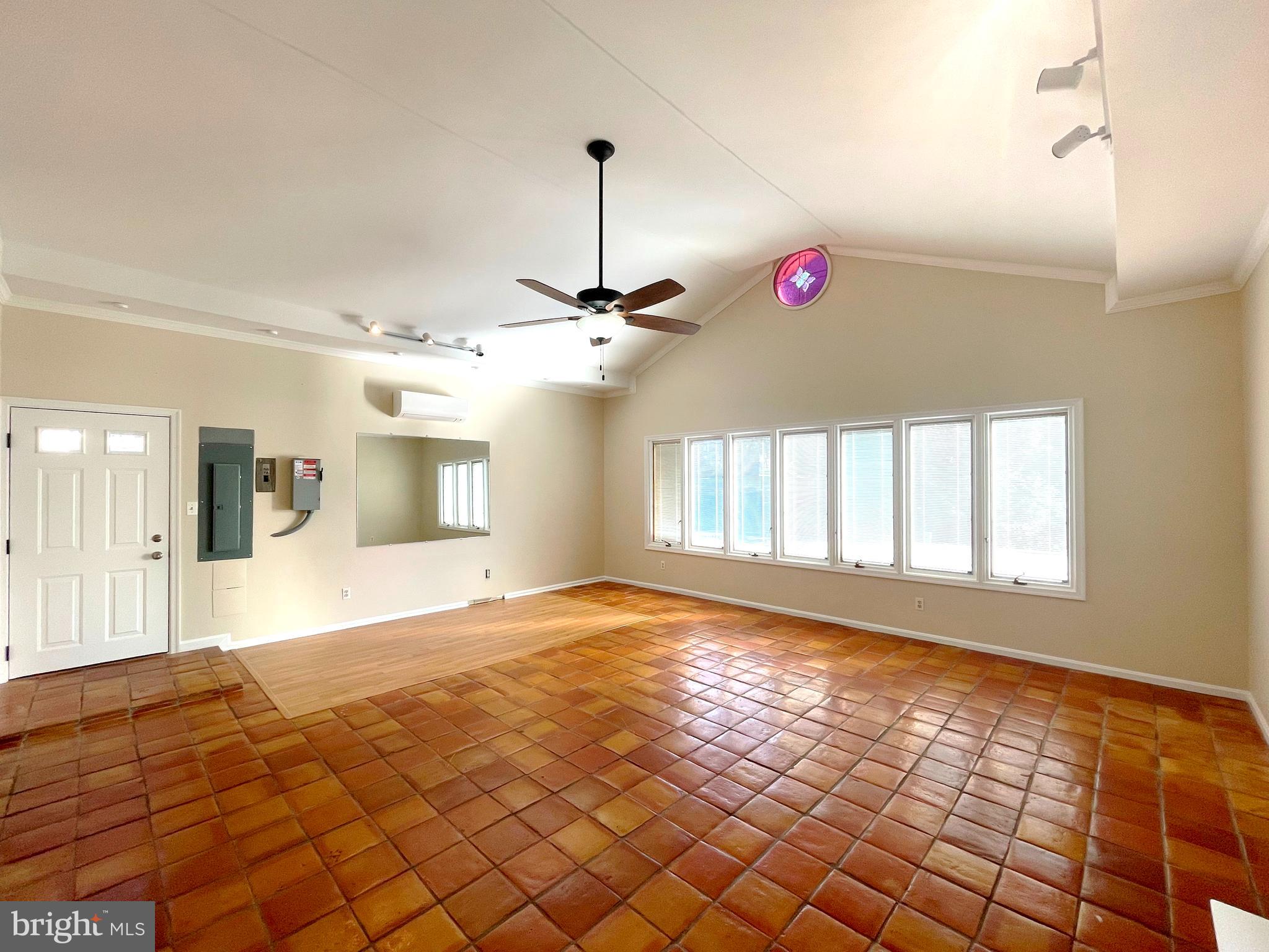 11717 Rivershore Drive Dunkirk, MD 20754 - Photo 16 of 49 Family room