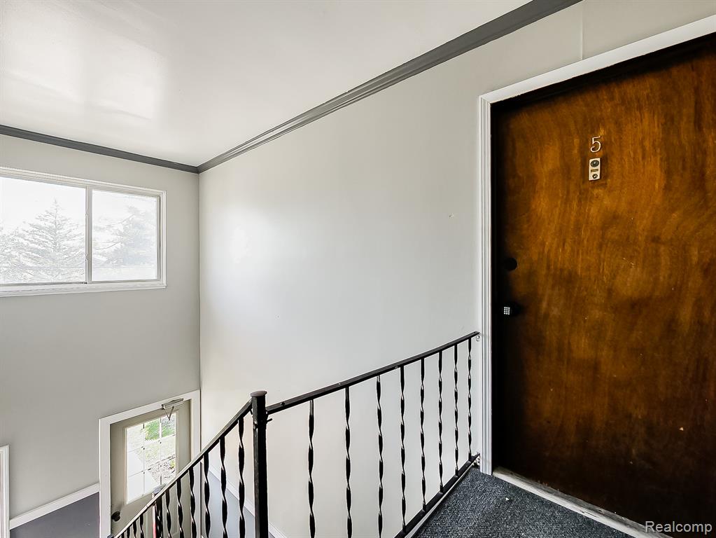 125 East Van Riper Road, Unit 5 Fowlerville, MI 48836 - Photo 12 of 23