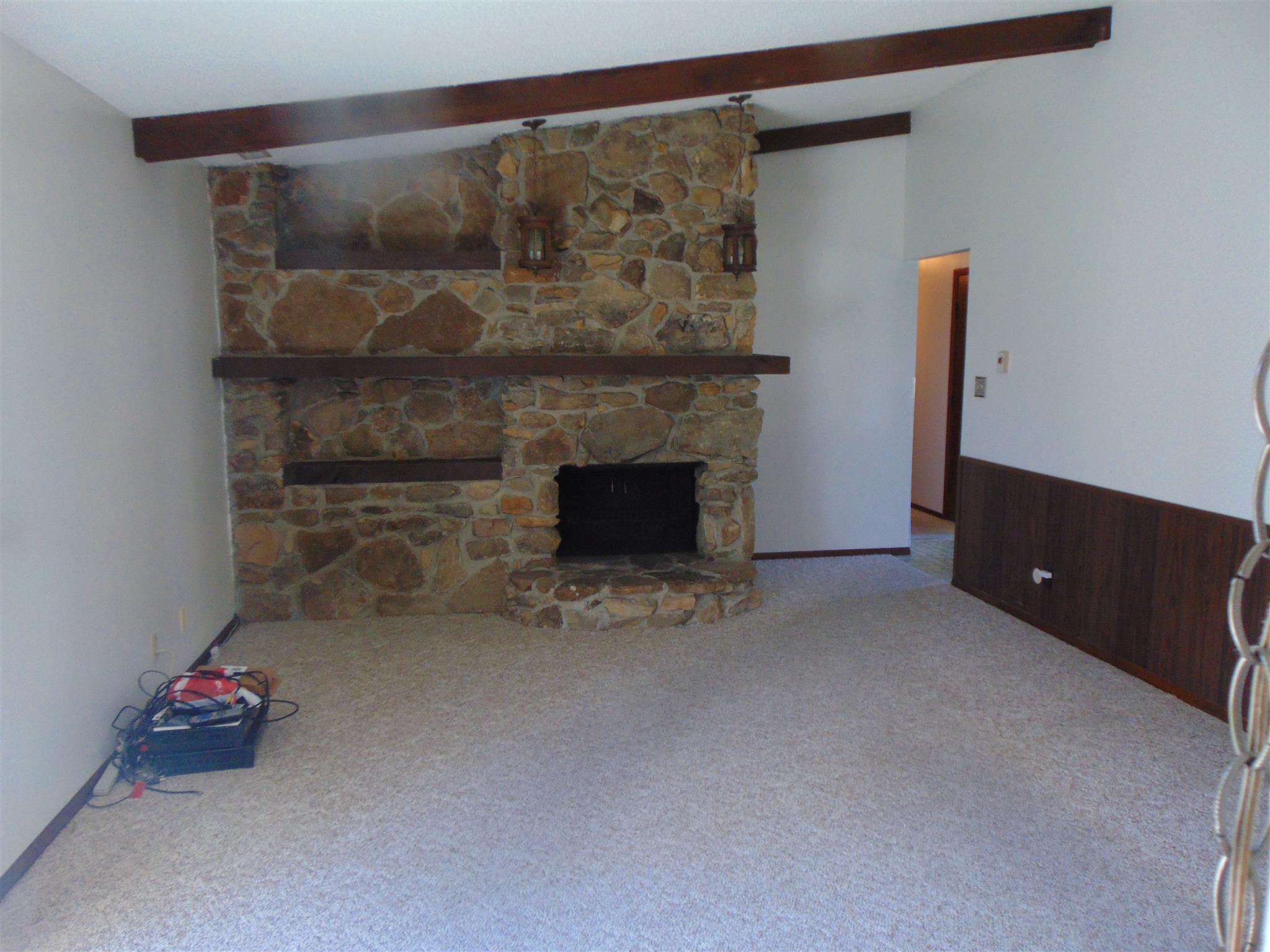 5304 North Moore Road Muncie, IN 47304 - Photo 12 of 23