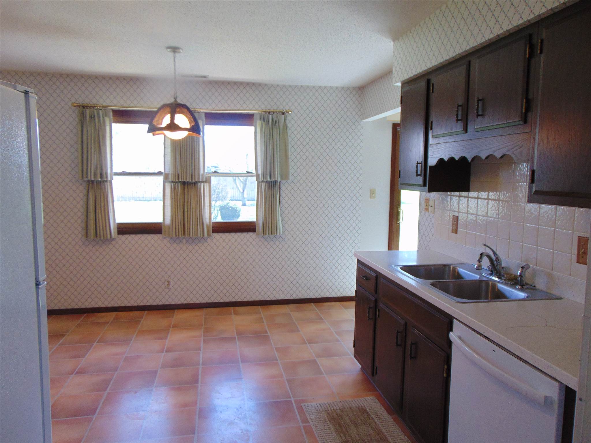 5304 North Moore Road Muncie, IN 47304 - Photo 9 of 23