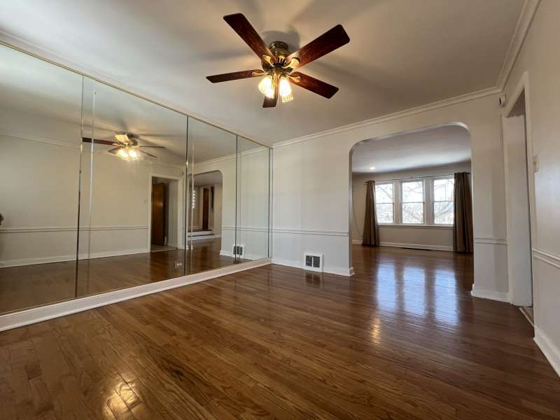 8350 South Lafayette Avenue Chicago, IL 60620 - Photo 12 of 38