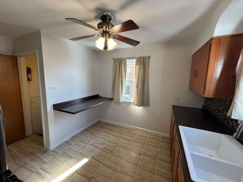 8350 South Lafayette Avenue Chicago, IL 60620 - Photo 14 of 38