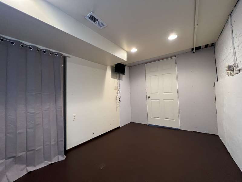 8350 South Lafayette Avenue Chicago, IL 60620 - Photo 30 of 38