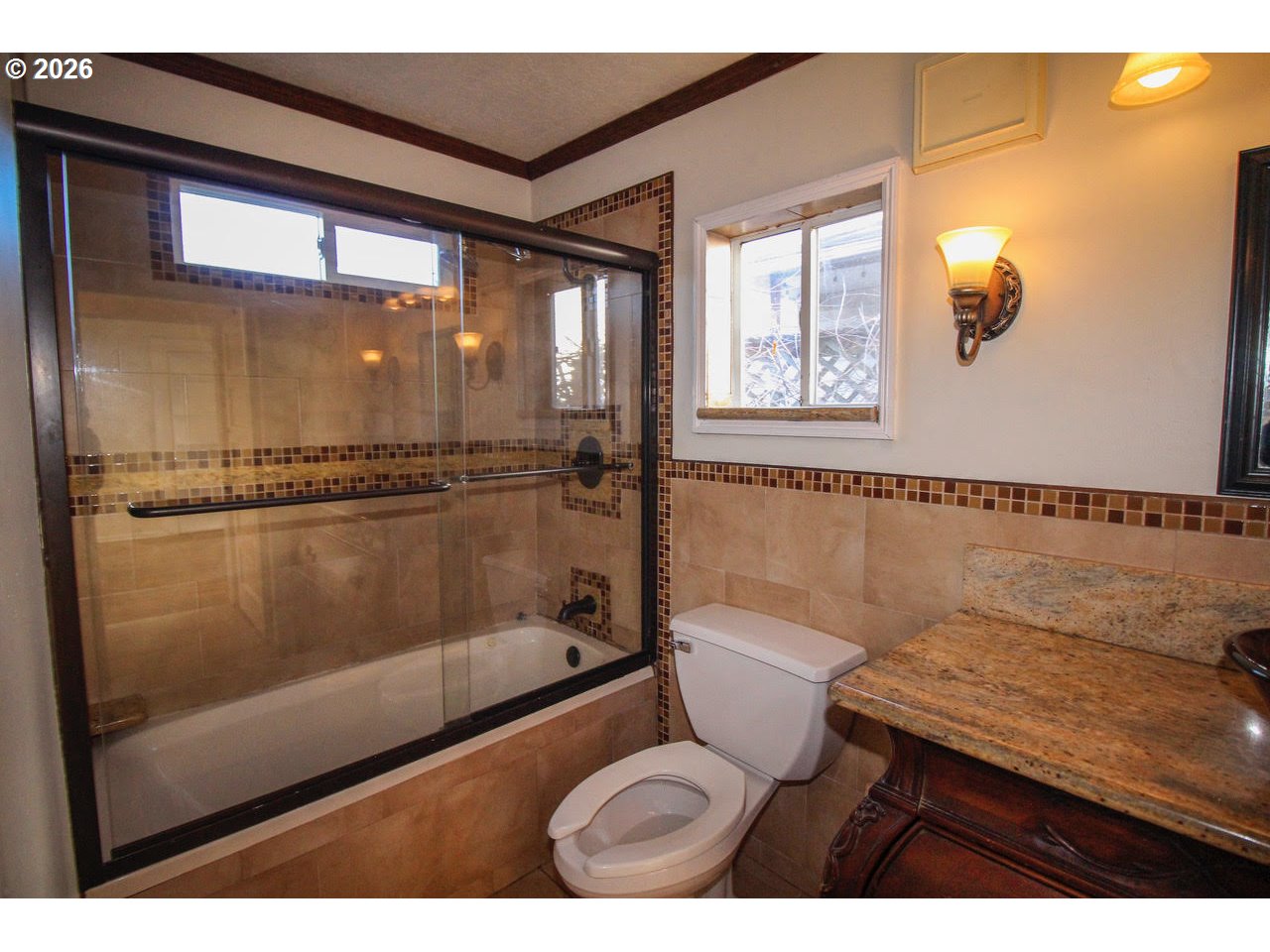 6113 Southeast 89th Avenue Portland, OR 97266 - Photo 11 of 32