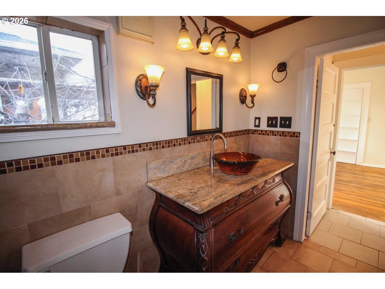 6113 Southeast 89th Avenue Portland, OR 97266 - Photo 12 of 32