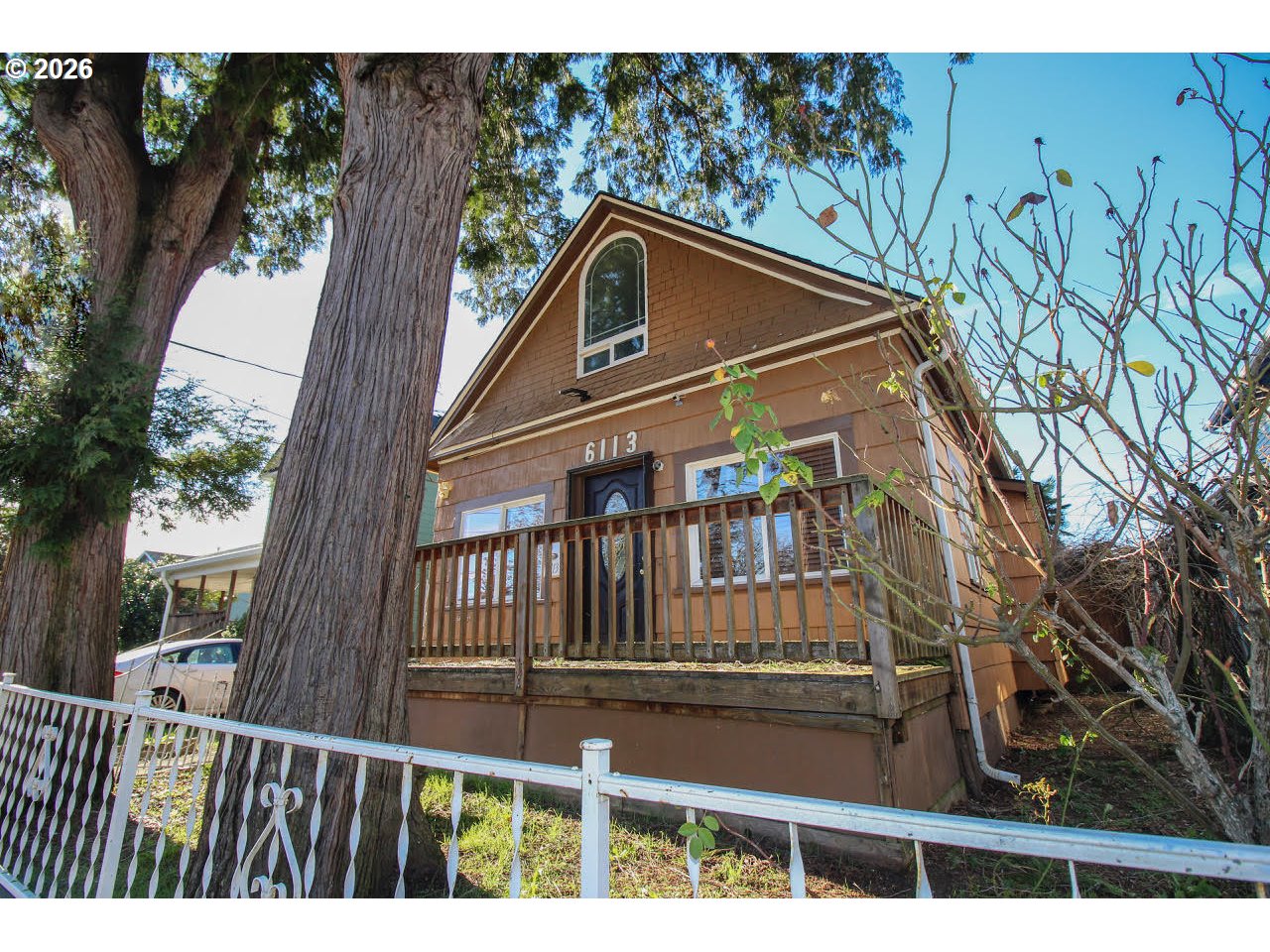 6113 Southeast 89th Avenue Portland, OR 97266 - Photo 2 of 32