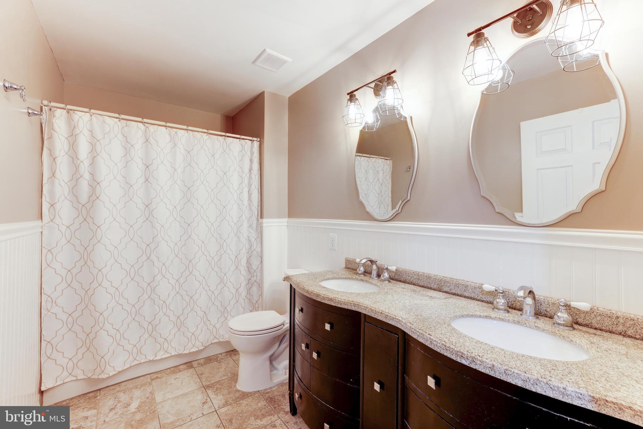 20751 Fenwick Drive Ashburn, VA 20147 - Photo 32 of 52 Second Full Bath