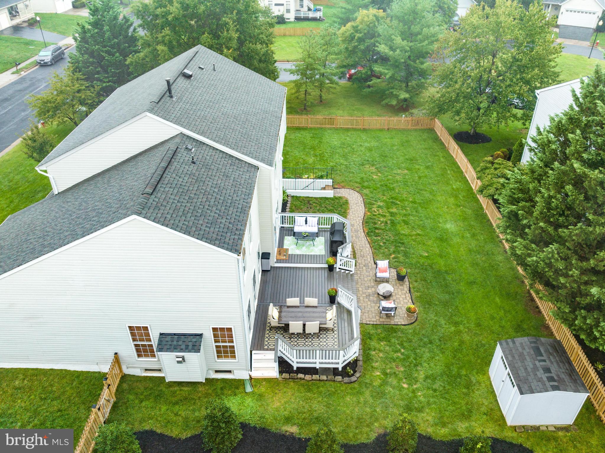 20751 Fenwick Drive Ashburn, VA 20147 - Photo 50 of 52 Rear Yard