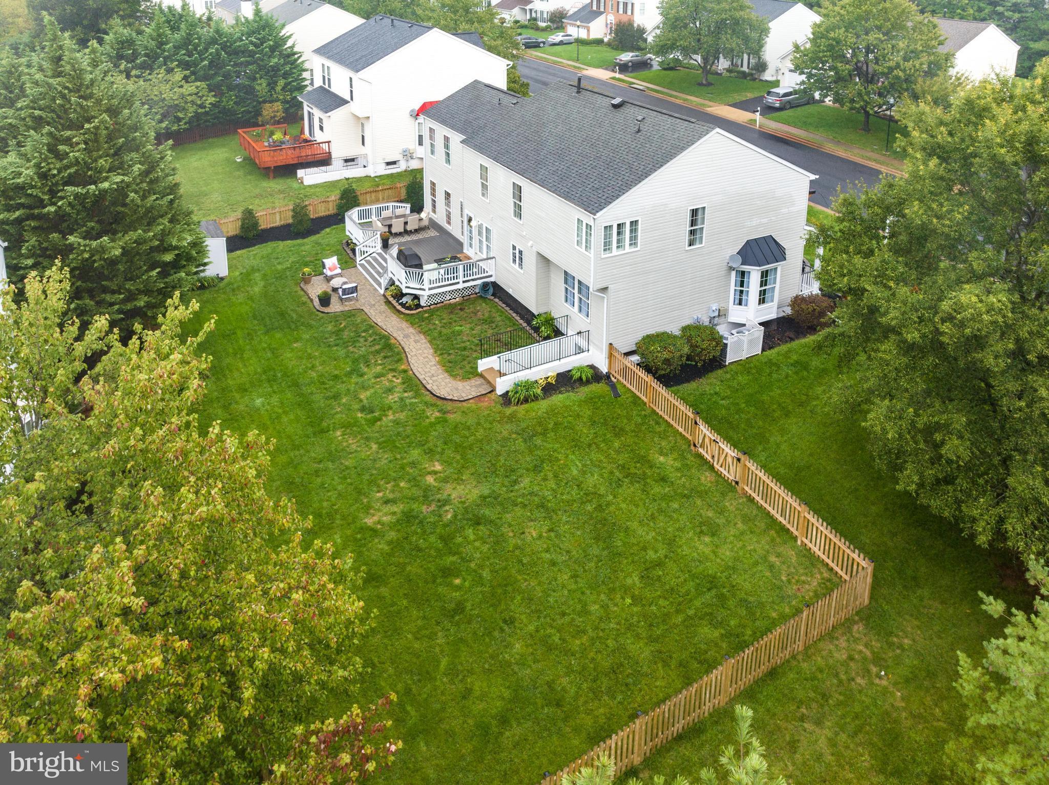 20751 Fenwick Drive Ashburn, VA 20147 - Photo 51 of 52 Rear Yard