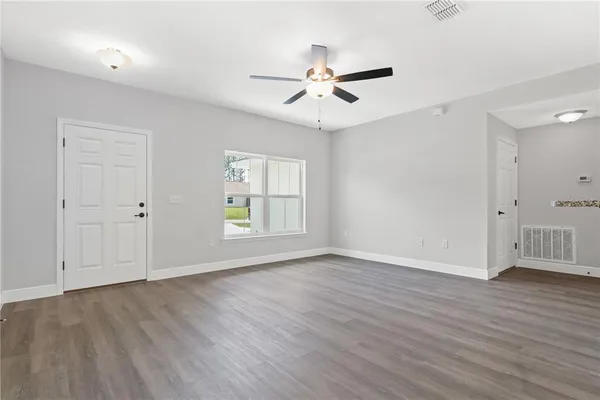$304,900 | 605 Abarth Avenue, Sebring, FL 33872