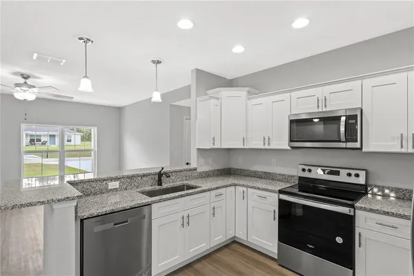 $304,900 | 605 Abarth Avenue, Sebring, FL 33872