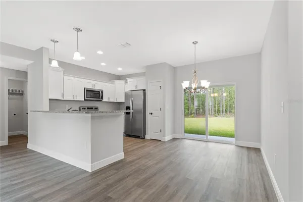 $304,900 | 605 Abarth Avenue, Sebring, FL 33872