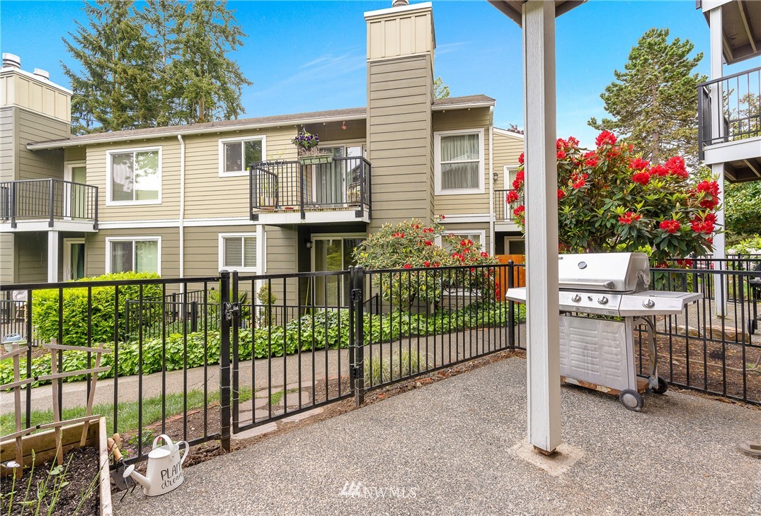 820 Cady Road, Unit B105 Everett, WA 98203 - Photo 8 of 34 Gallery Image 8