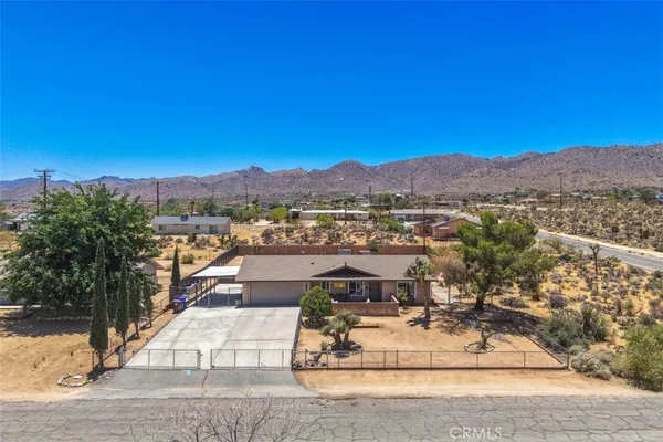 $364,850 | 61727 Alta Mura Drive, Joshua Tree, CA 92252