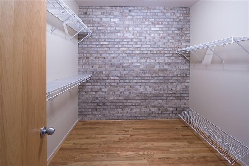 1255 Apple Valley Road Northeast Atlanta, GA 30319 - Photo 22 of 37