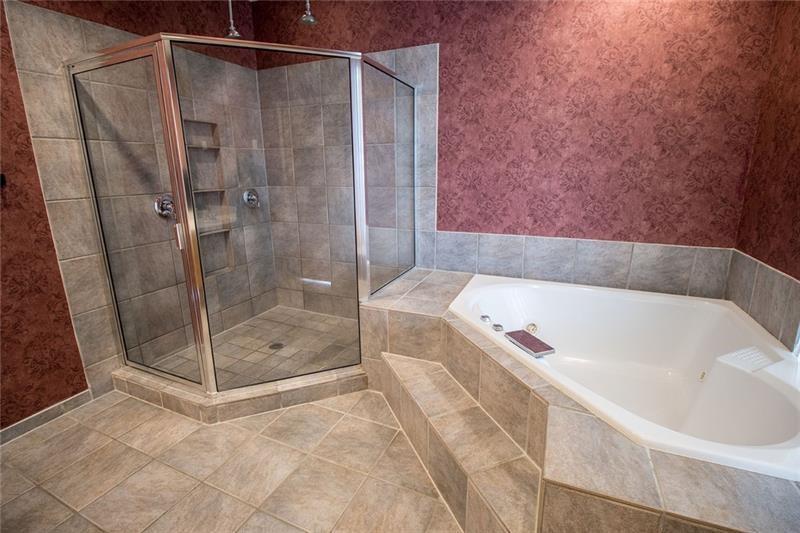 1255 Apple Valley Road Northeast Atlanta, GA 30319 - Photo 25 of 37