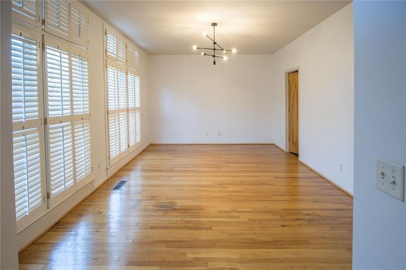 1255 Apple Valley Road Northeast Atlanta, GA 30319 - Photo 5 of 37