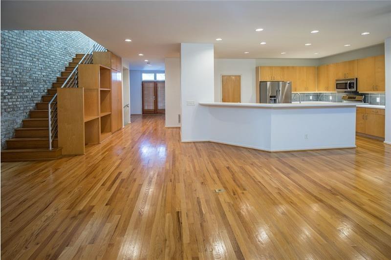 1255 Apple Valley Road Northeast Atlanta, GA 30319 - Photo 7 of 37