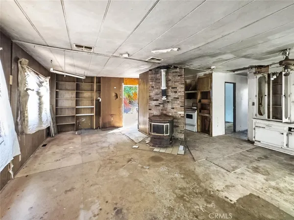 a view of a entryway door of the house