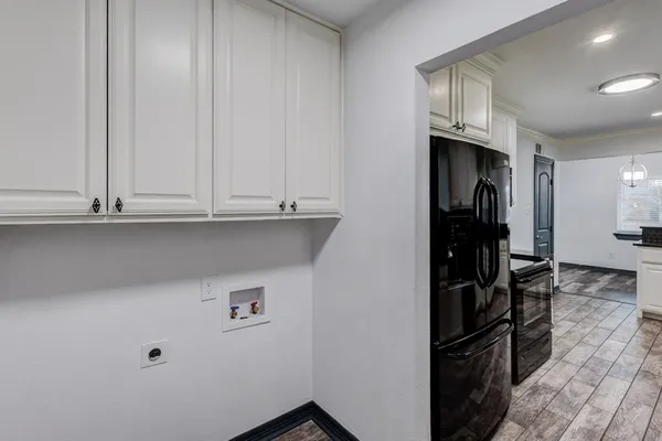 $2,475 | 2540 Prichard Lane, Dallas, TX 75227