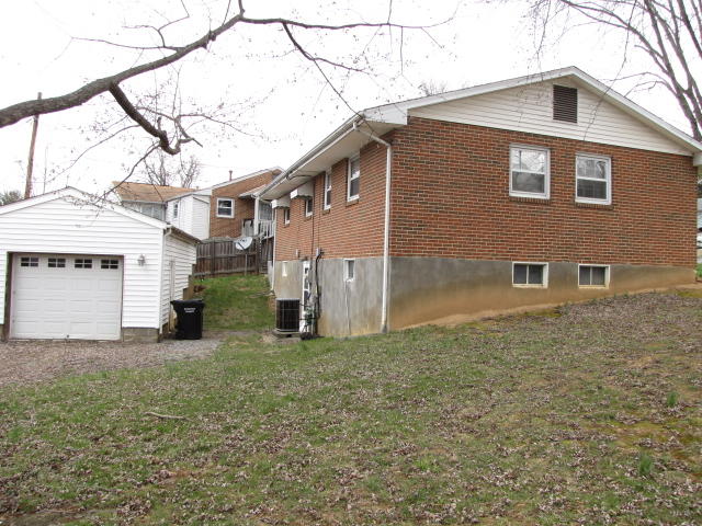 5504 Daytona Road Roanoke, VA 24019 - Photo 14 of 14 IMG_1559