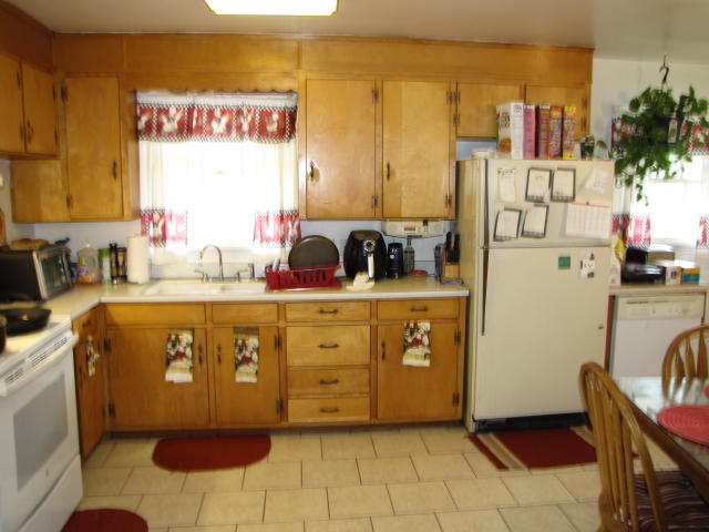 5504 Daytona Road Roanoke, VA 24019 - Photo 3 of 14 IMG_1546